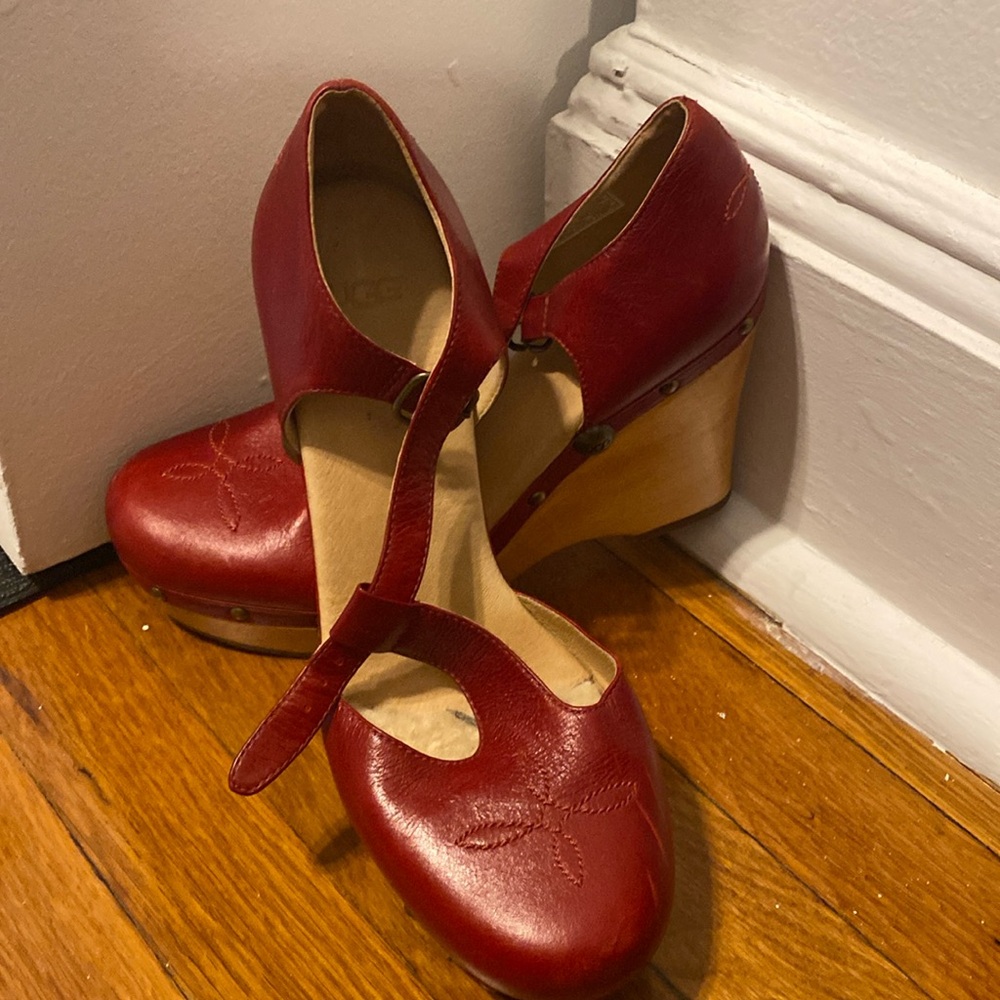 Ugg Mary Jane Wedges - Sz 10
